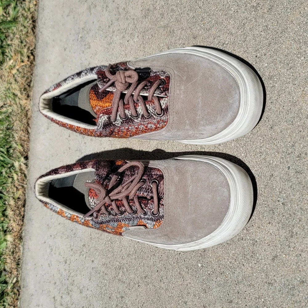VANS Aztec Native Woven Shoes - Picture 3 of 9